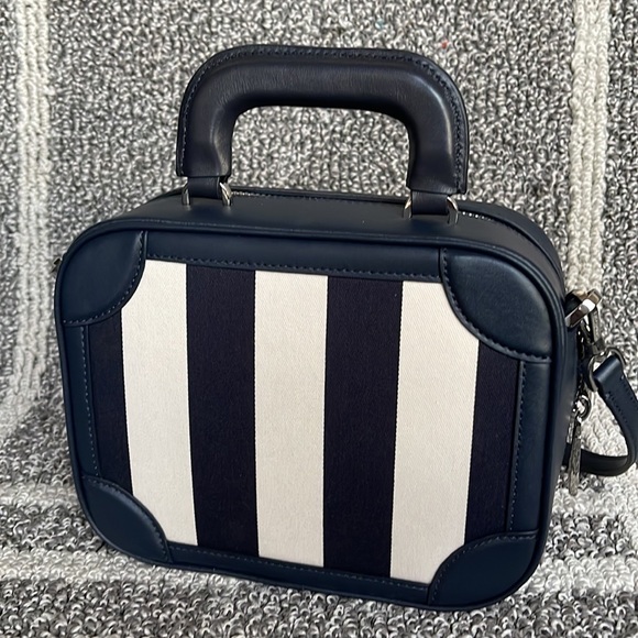 Kate Spade Traveler Trunk Crossbody Bag Blazer Blue Multi - Picture 13 of 16